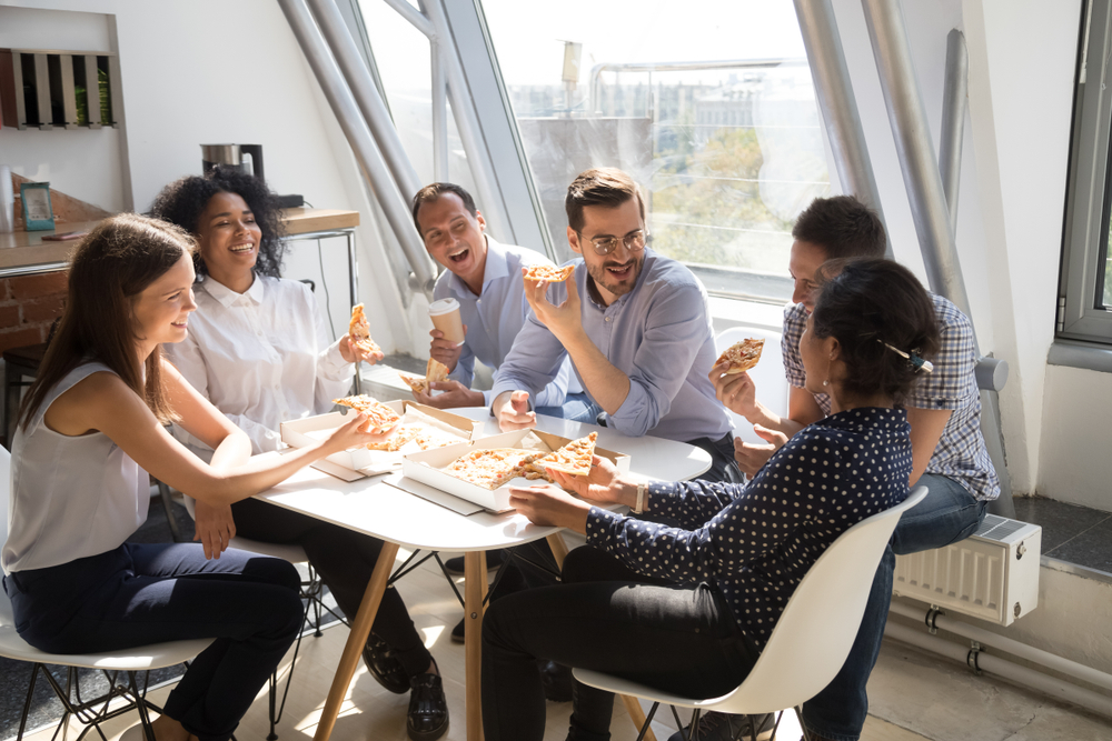 Smiling,Multiracial,Colleagues,Have,Fun,Spending,Work,Break,Enjoy,Eating